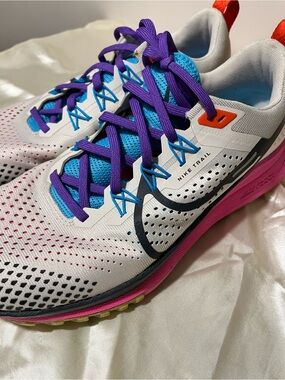 Nike Women's White Trail Running Shoes with Purple, Blue and Pink Accents
